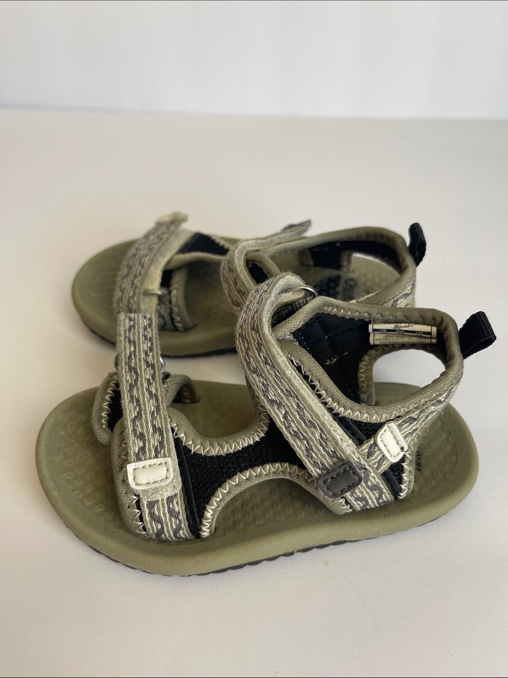 Oshkosh baby infant toddler sandals 6m